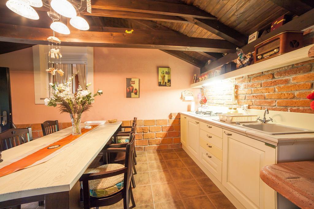 Nika Hotell Čatrnja Exteriör bild