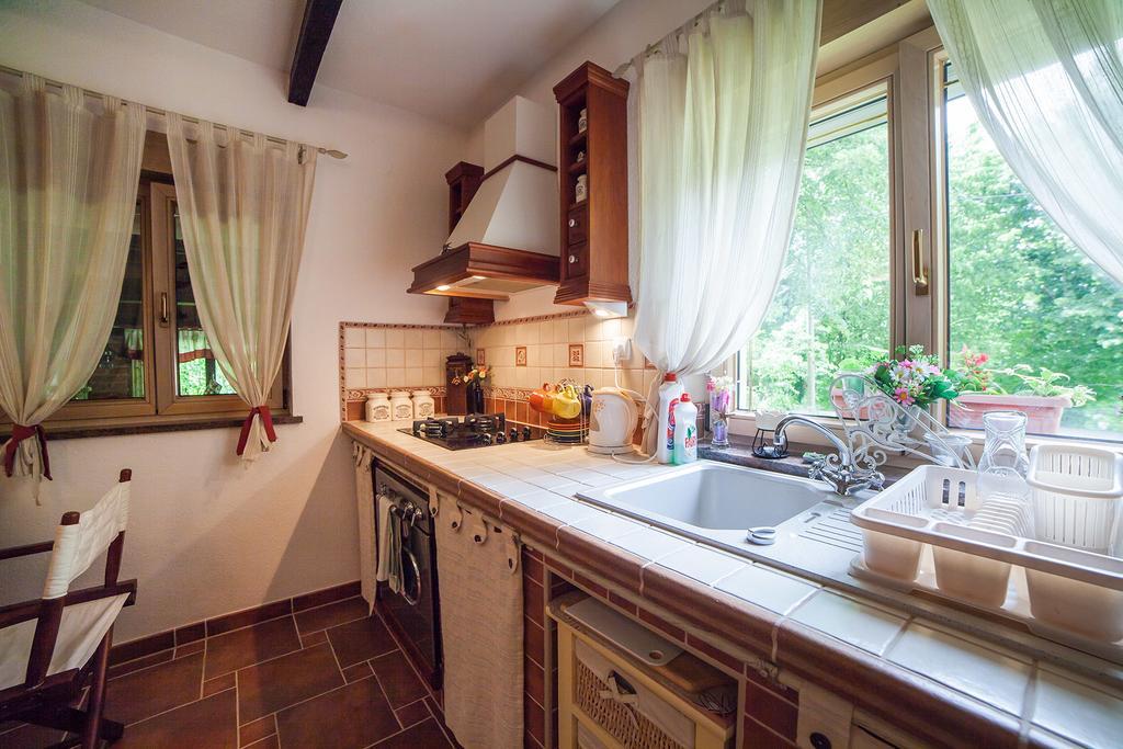 Nika Hotell Čatrnja Exteriör bild