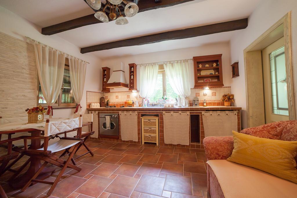 Nika Hotell Čatrnja Exteriör bild